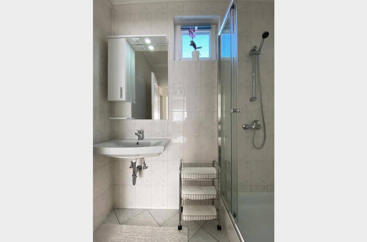 Hajdúszoboszló Andrea Apartmanok 2 מראה חיצוני תמונה